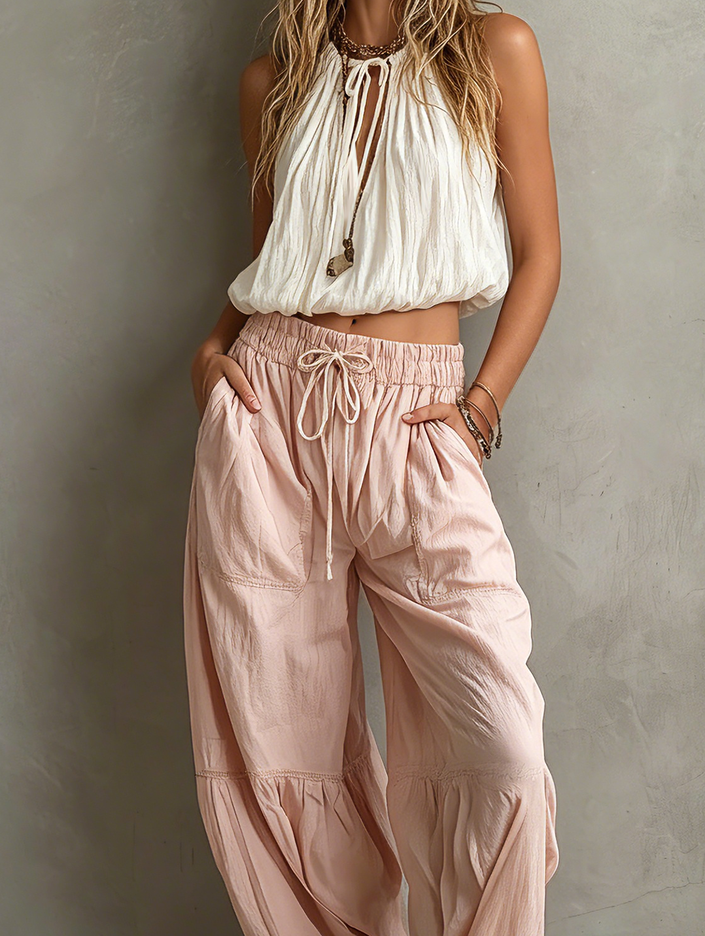 Casual Blanco Woven Sin mangas Round-neck Top Paired With Rosa Woven Pantalón