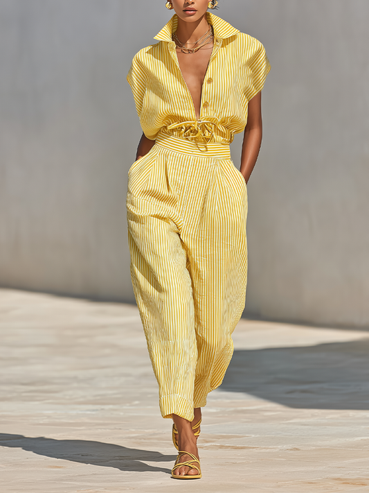 Conjunto de rayas limón: blusa botonada y pantalón cónico