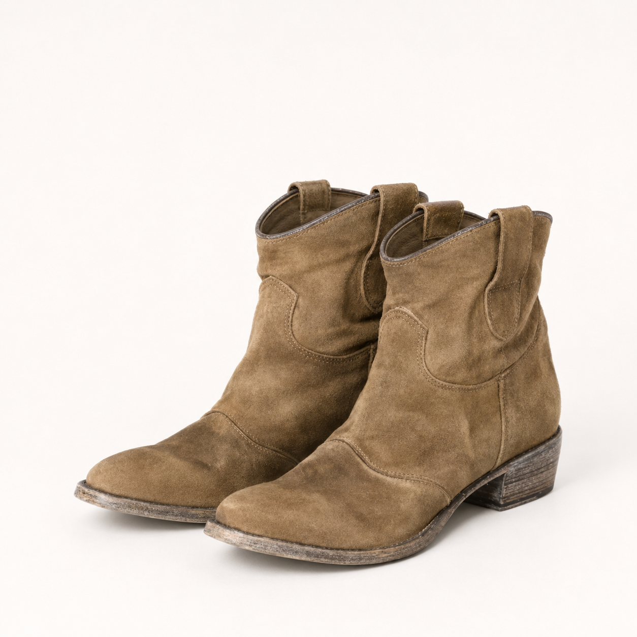 Lucía | Botines Western con Estilo