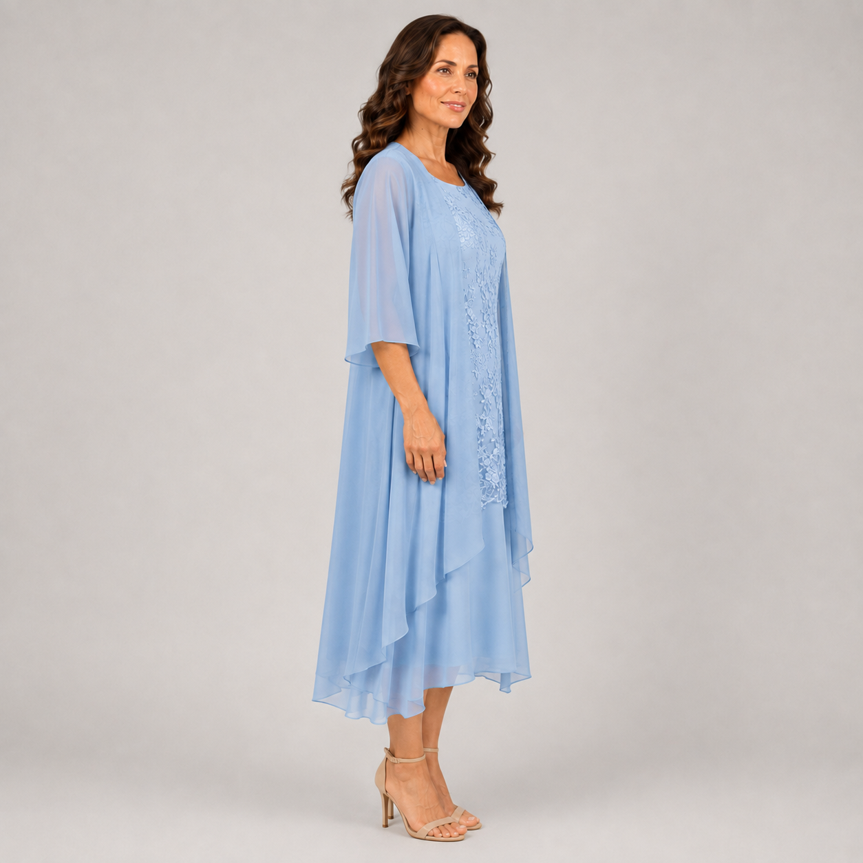 Isabela | Vestido Elegante de Capas