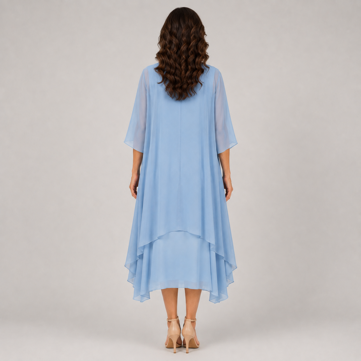 Isabela | Vestido Elegante de Capas