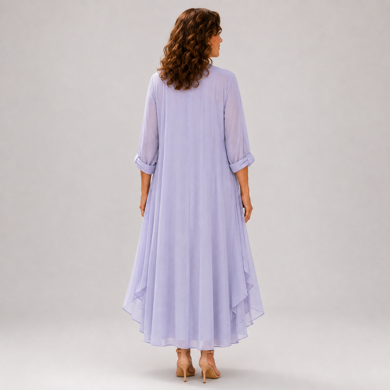 Elena | Vestido Elegante con Bordado Floral y Capa Ligera