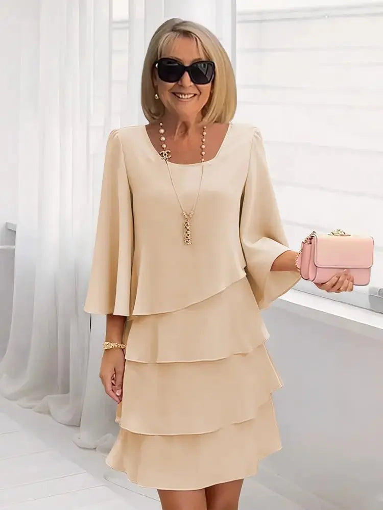 Elsa – Vestido Elegante y Fluido con Volantes Adriana Valera
