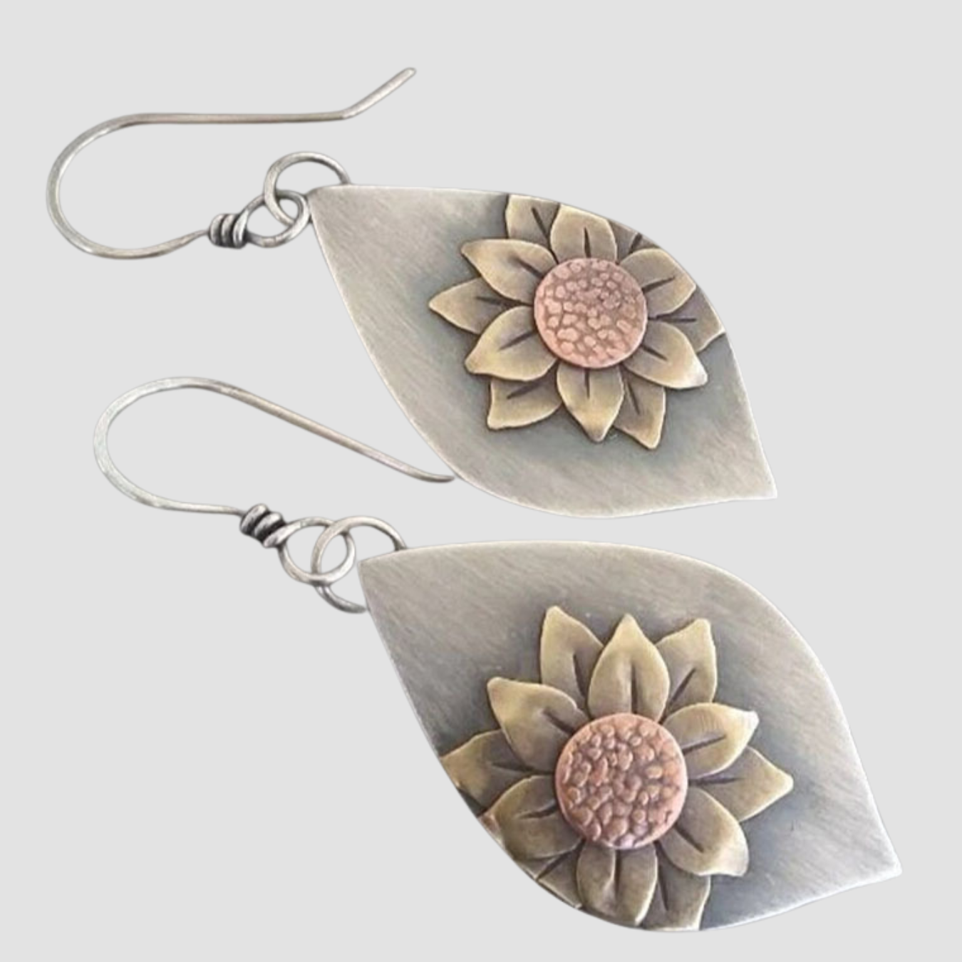 Lea | Pendientes de girasol