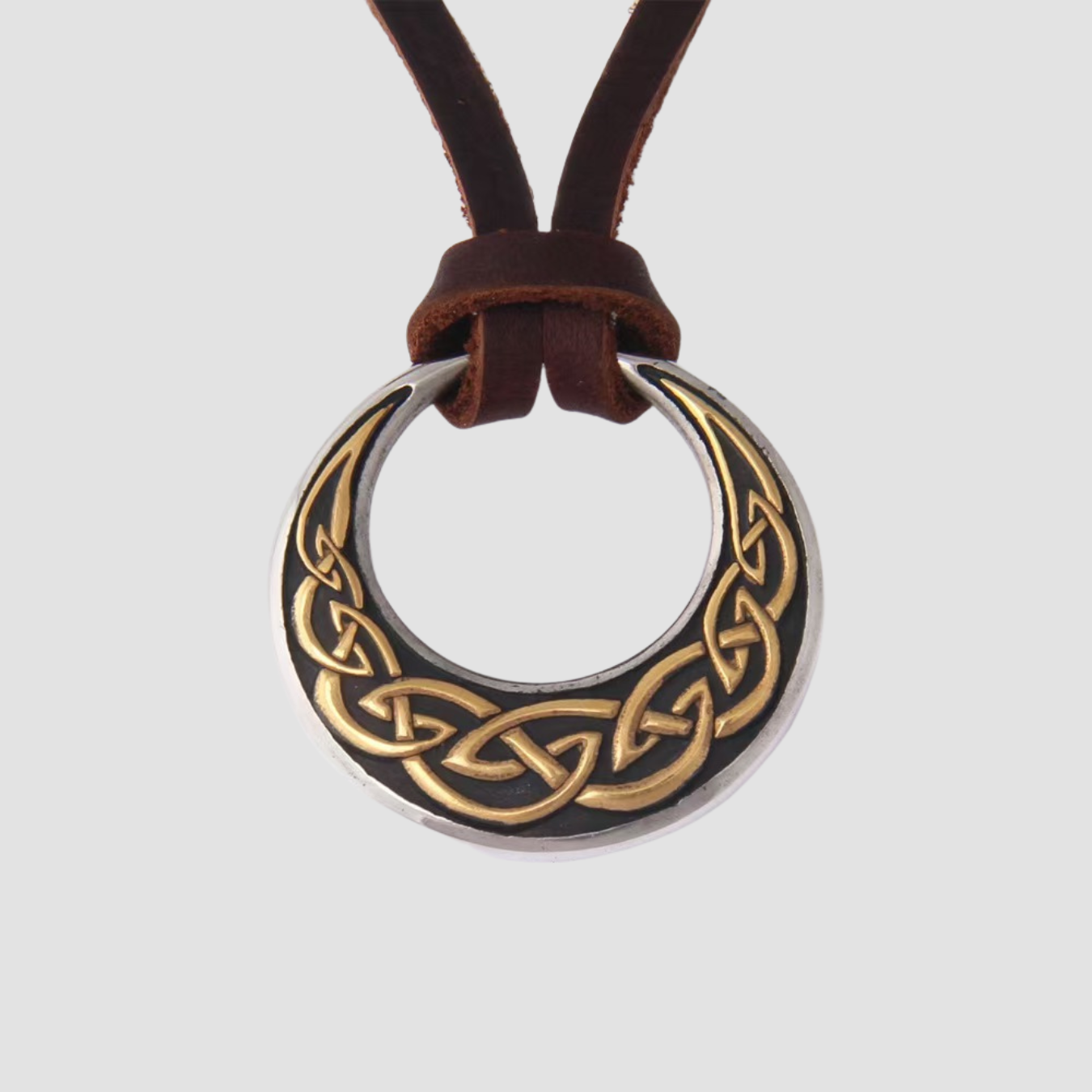 Elio | Collar redondo étnico nórdico