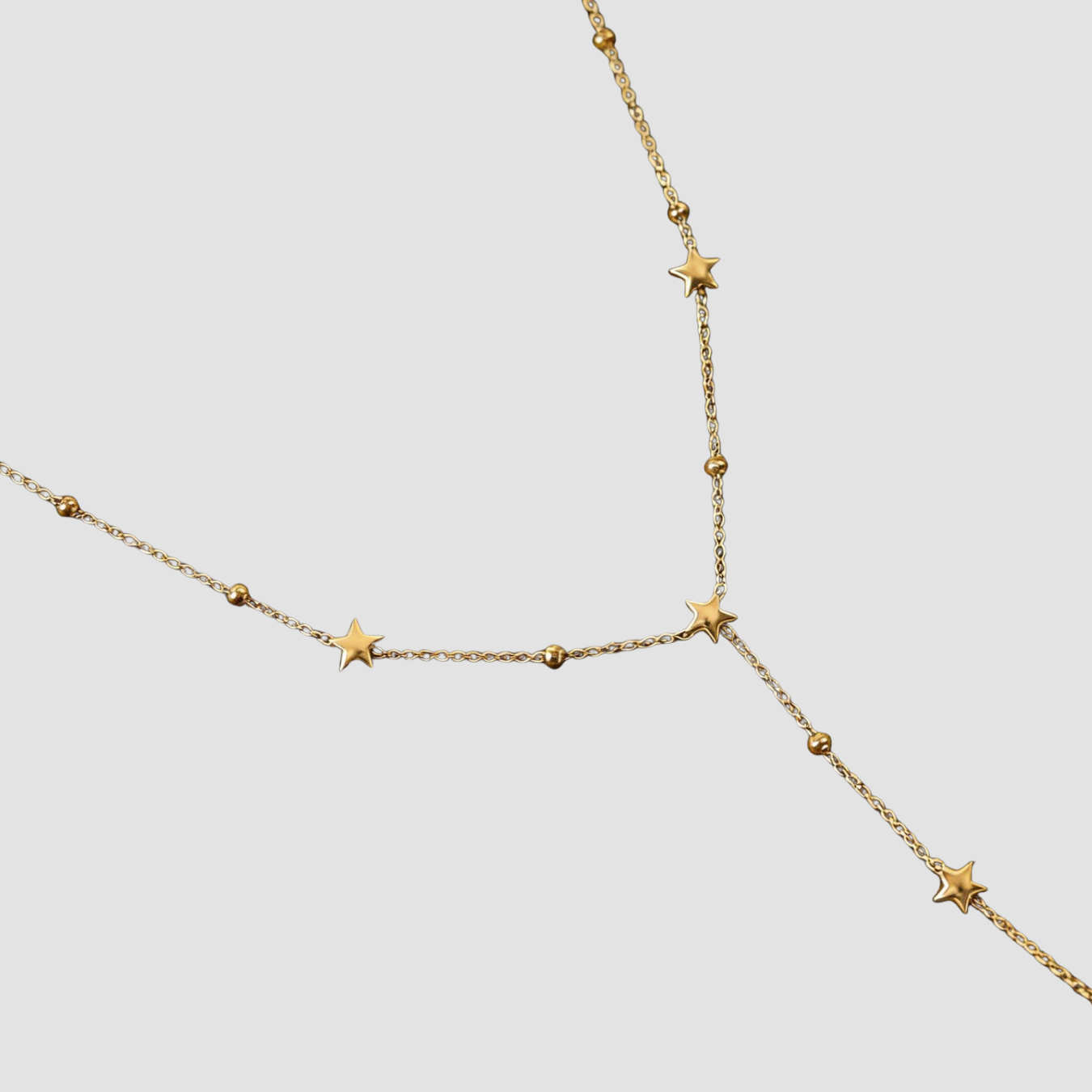 Lea | Collar de estrellas y rosas