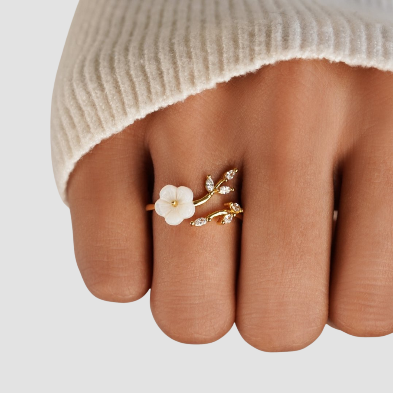 Mara | Anillo de flor de concha