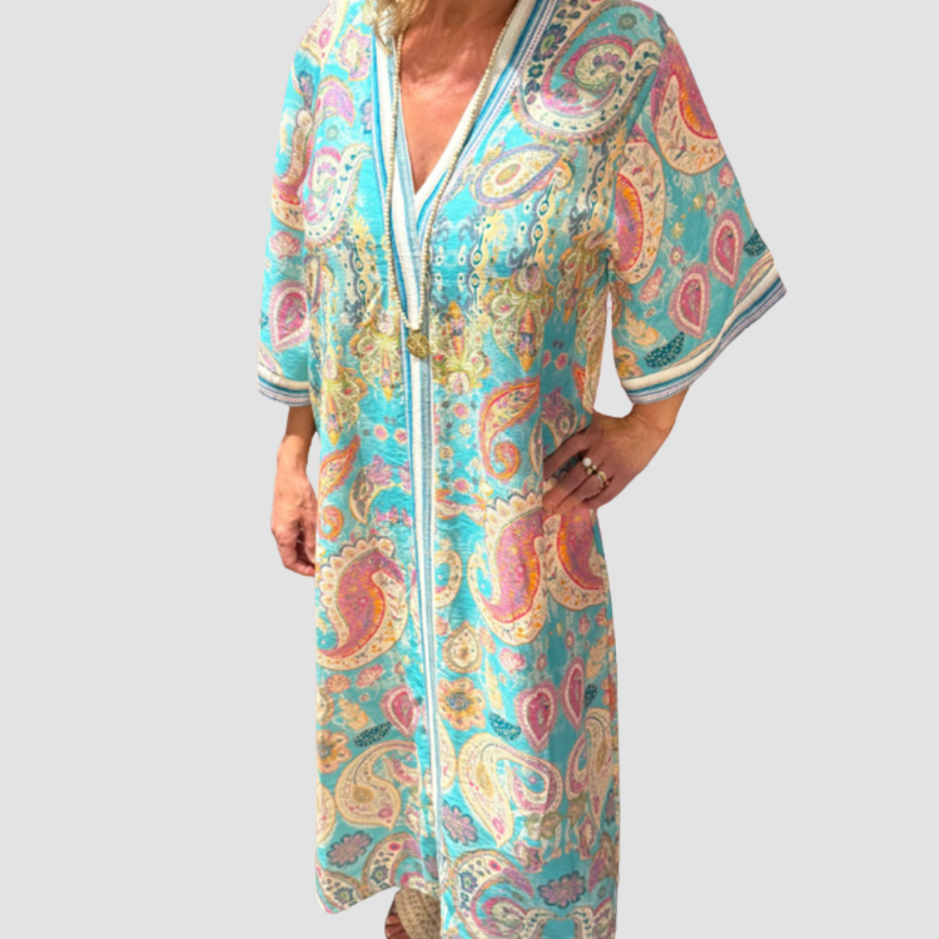 Novea | Vestido con cuello en V