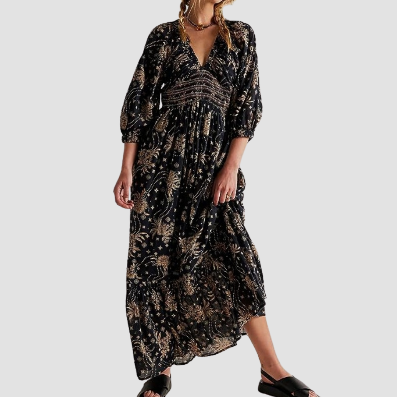 Novea | Vestido con cuello en V