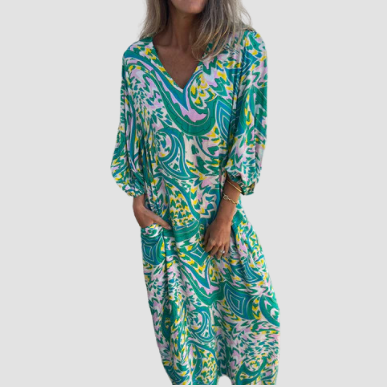 Novea | Vestido de leopardo con cuello en V