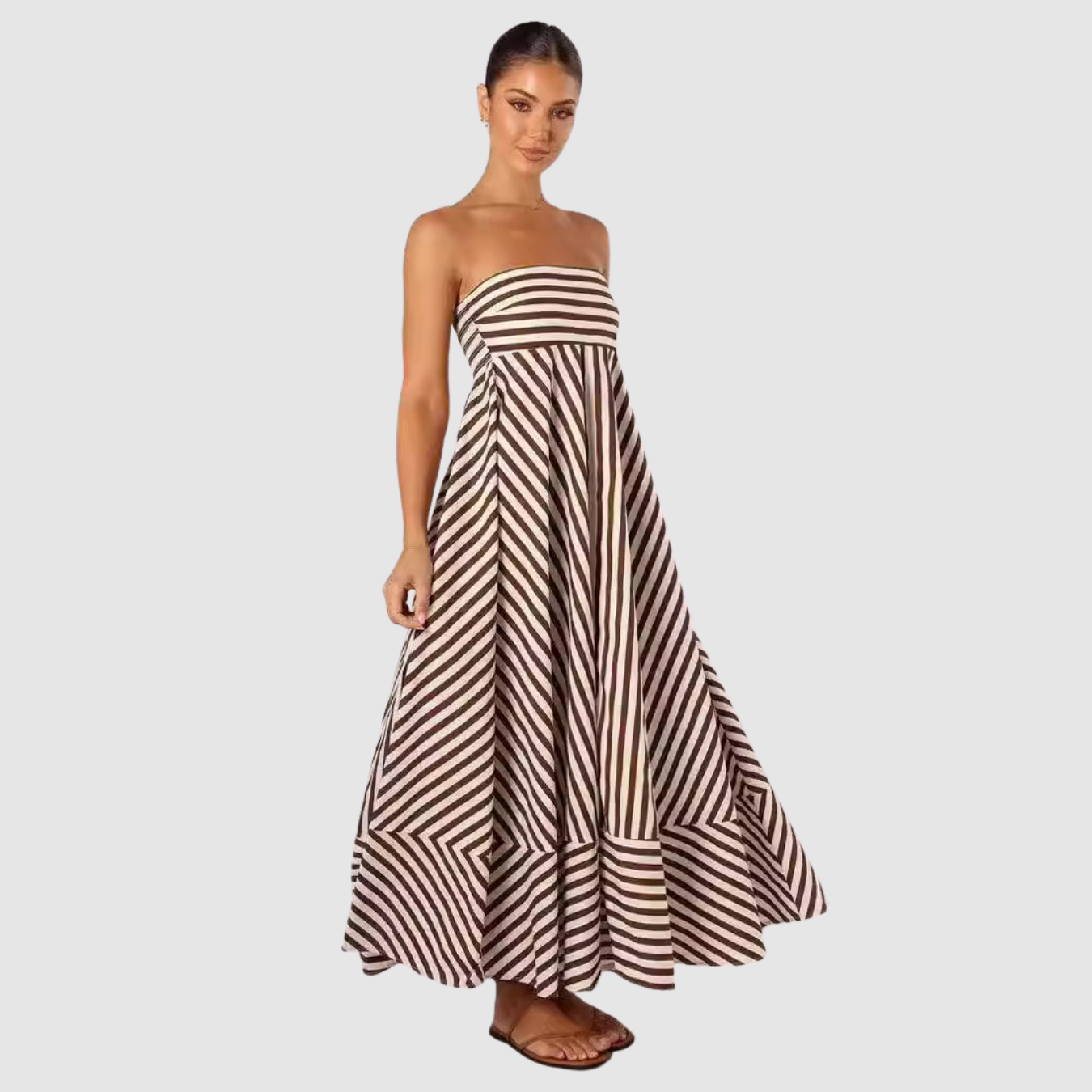 Novea | Vestido sin espalda