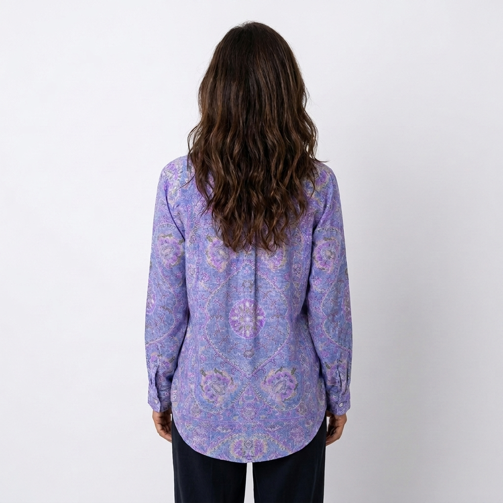 Aitana | Blusa violeta con estampado paisley